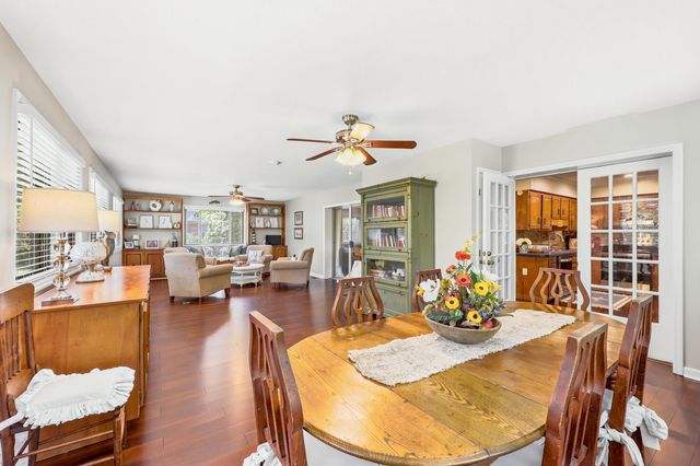 1622 25th Ave. N, North Myrtle Beach, SC 29582