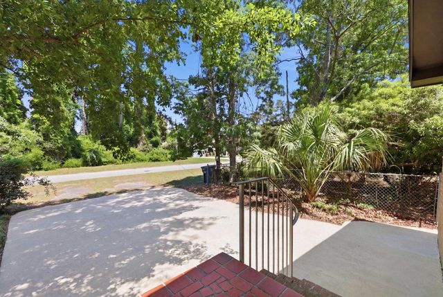 1622 25th Ave. N, North Myrtle Beach, SC 29582