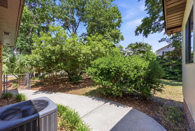 1622 25th Ave. N, North Myrtle Beach, SC 29582