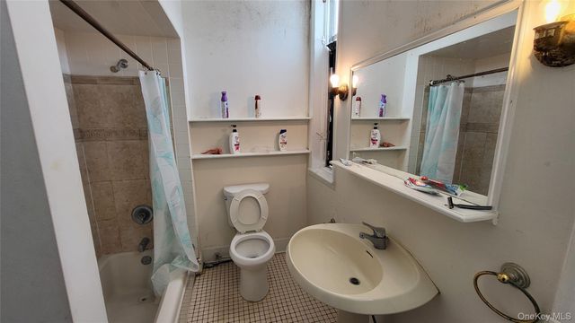 1 Mills Place, Milton, NY 12547