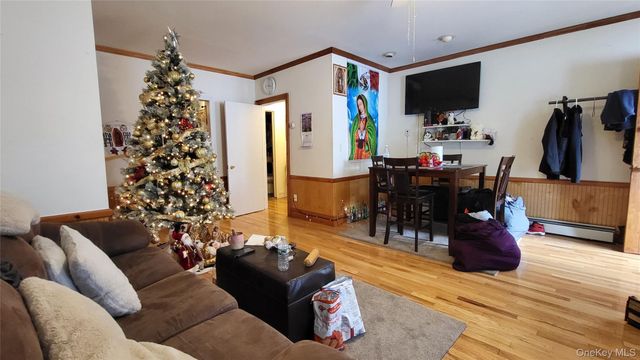 1 Mills Place, Milton, NY 12547