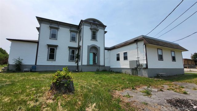 1 Mills Place, Milton, NY 12547