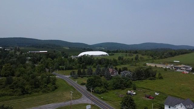 1 Mills Place, Milton, NY 12547