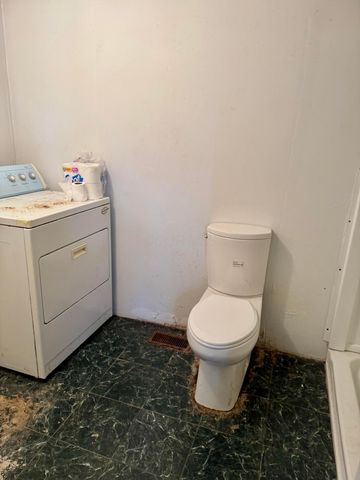 1556 Obetz Avenue, Obetz, OH 43207