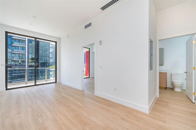 90 NE 32 Street 1106, Miami, FL 33137