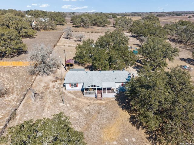 4646 Eichman, Von Ormy, TX 78073