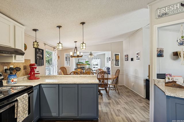 4646 Eichman, Von Ormy, TX 78073