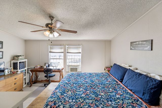 4646 Eichman, Von Ormy, TX 78073