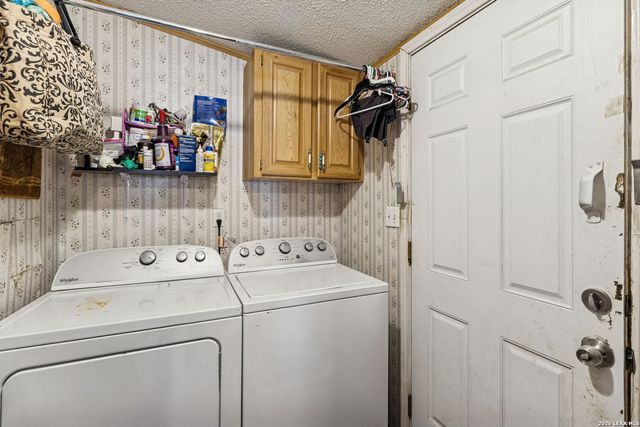 4646 Eichman, Von Ormy, TX 78073