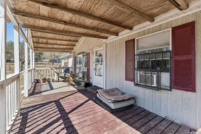 4646 Eichman, Von Ormy, TX 78073