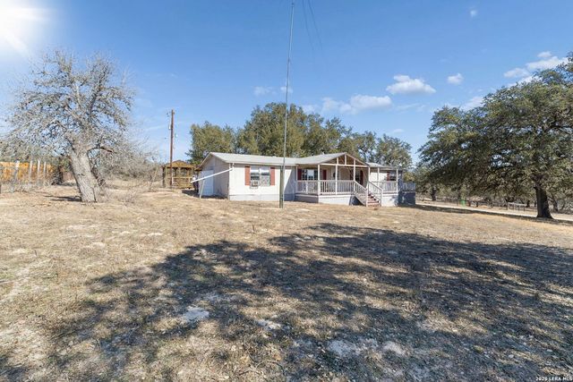 4646 Eichman, Von Ormy, TX 78073