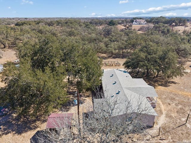 4646 Eichman, Von Ormy, TX 78073