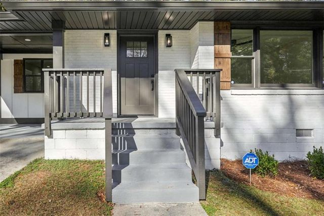 4 Mobley SE Drive, Atlanta, GA 30315
