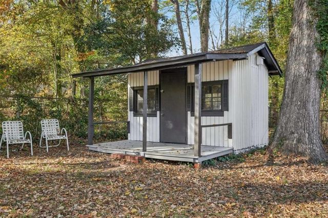 4 Mobley SE Drive, Atlanta, GA 30315