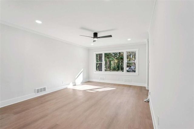 4 Mobley SE Drive, Atlanta, GA 30315