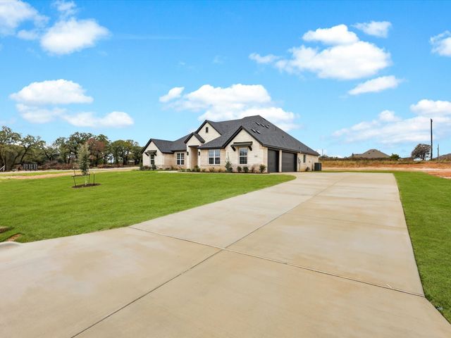 2001 Forest Bridge Drive, Azle, TX 76020