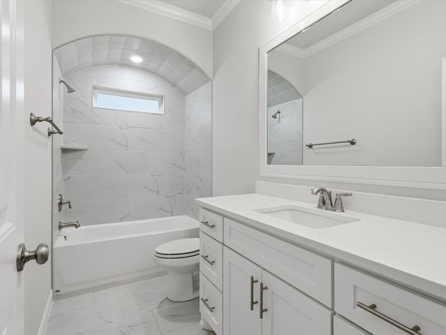 2001 Forest Bridge Drive, Azle, TX 76020