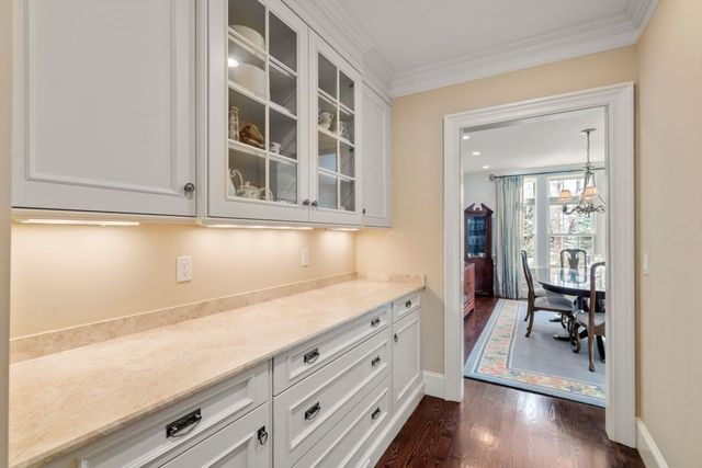 1 Pine Summit 1, Weston, MA 02493