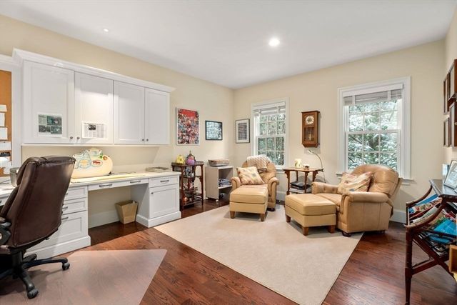 1 Pine Summit 1, Weston, MA 02493