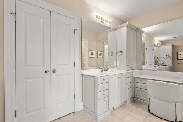 1 Pine Summit 1, Weston, MA 02493