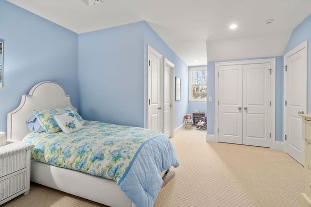 1 Pine Summit 1, Weston, MA 02493