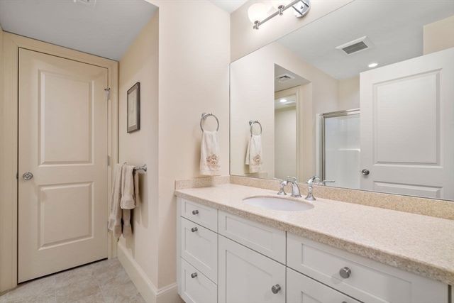 1 Pine Summit 1, Weston, MA 02493