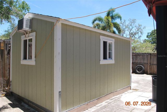 1515 NEBRASKA AVENUE, Palm Harbor, FL 34683