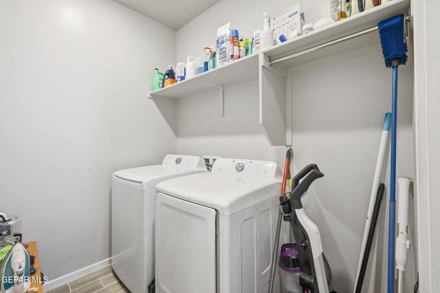 1052 Summer Breeze Place, El Paso, TX 79928