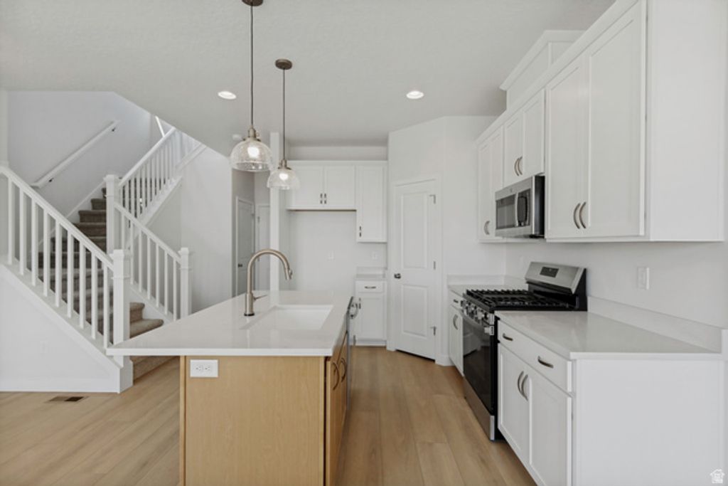 6847 S MOUNT BERRY RD #439, West Jordan, UT 84081 — exterior