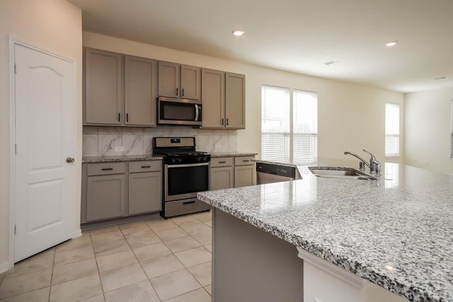 22211 Davenport Downs Lane, Richmond, TX 77469