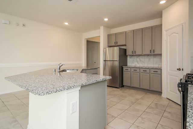 22211 Davenport Downs Lane, Richmond, TX 77469