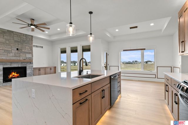 3639 Wilderness Hills Boulevard, Lincoln, NE 68516