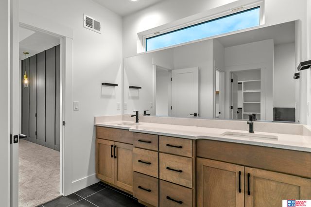 3639 Wilderness Hills Boulevard, Lincoln, NE 68516