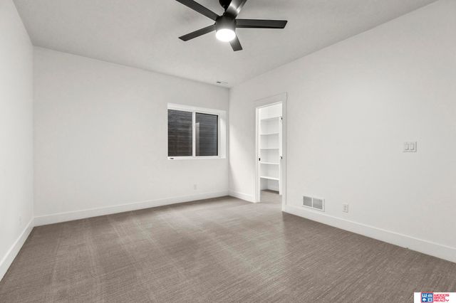 3639 Wilderness Hills Boulevard, Lincoln, NE 68516