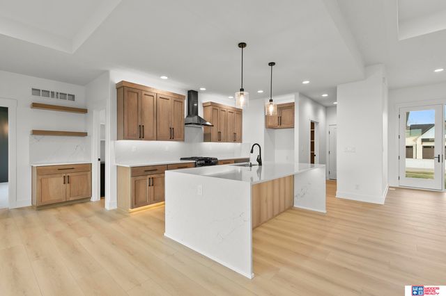 3639 Wilderness Hills Boulevard, Lincoln, NE 68516