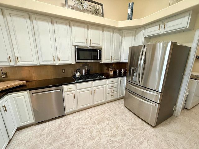 1305 SW BENT PINE COVE, Port St Lucie, FL 34986
