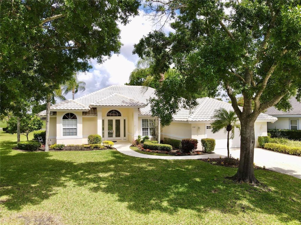 1305 SW BENT PINE COVE, Port St Lucie, FL 34986
