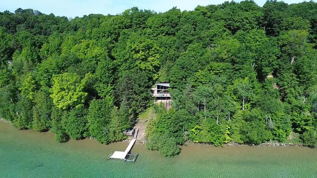 7681 Nw Torch Lake Drive, Milton Twp, MI 49648