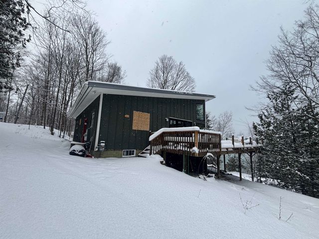 7681 Nw Torch Lake Drive, Milton Twp, MI 49648