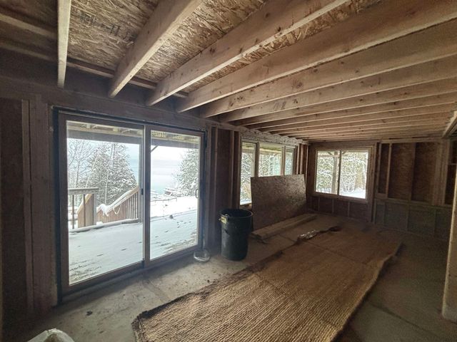 7681 Nw Torch Lake Drive, Milton Twp, MI 49648