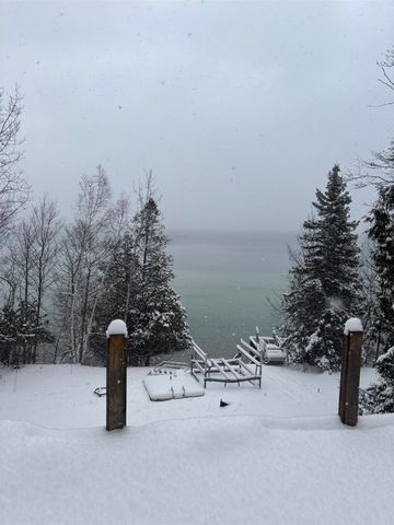 7681 Nw Torch Lake Drive, Milton Twp, MI 49648