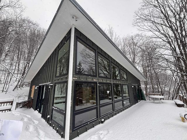 7681 Nw Torch Lake Drive, Milton Twp, MI 49648