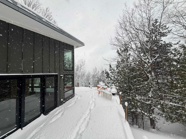 7681 Nw Torch Lake Drive, Milton Twp, MI 49648