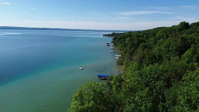 7681 Nw Torch Lake Drive, Milton Twp, MI 49648