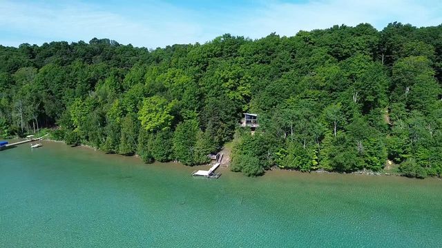 7681 Nw Torch Lake Drive, Milton Twp, MI 49648