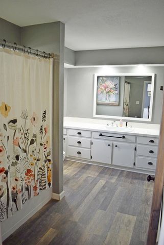 511 Oak Street, Osage, IA 50461