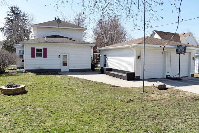 511 Oak Street, Osage, IA 50461