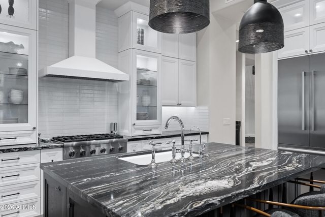 8832 E WETHERSFIELD Road, Scottsdale, AZ 85260