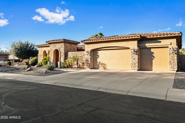 8832 E WETHERSFIELD Road, Scottsdale, AZ 85260