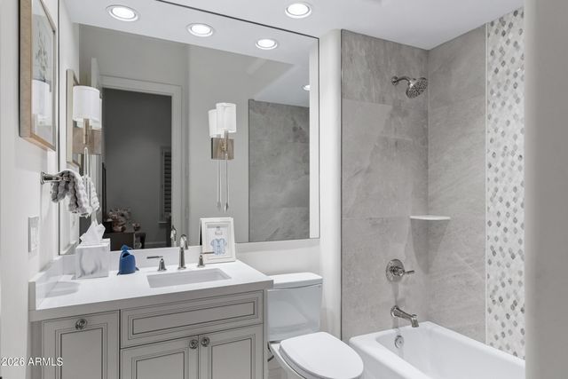 8832 E WETHERSFIELD Road, Scottsdale, AZ 85260